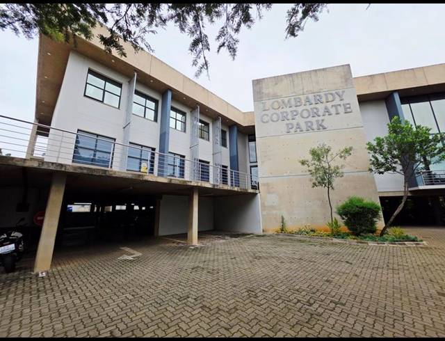 BUSINESS PROPERTY TO RENT IN PYRAMID A H